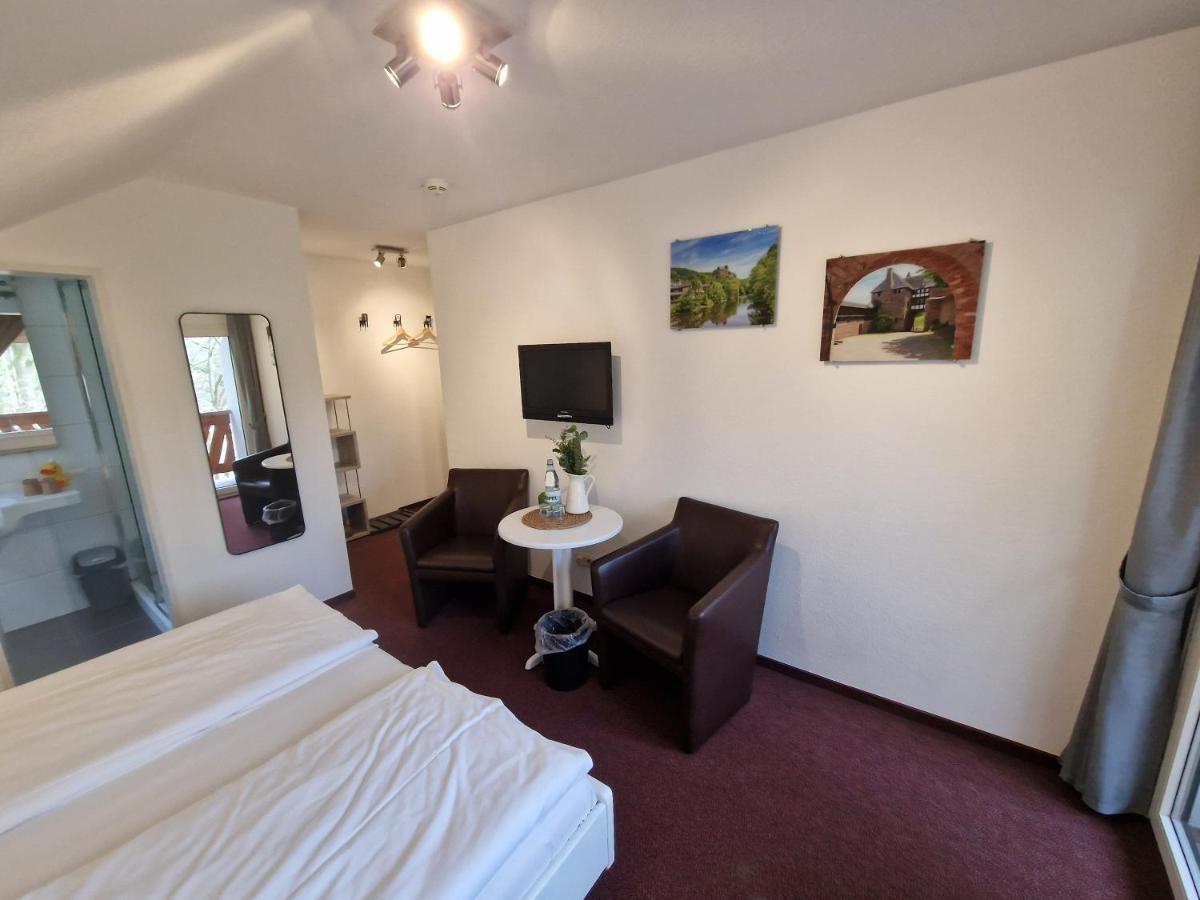 Pension Haus Diefenbach ไฮม์บาค ภายนอก รูปภาพ